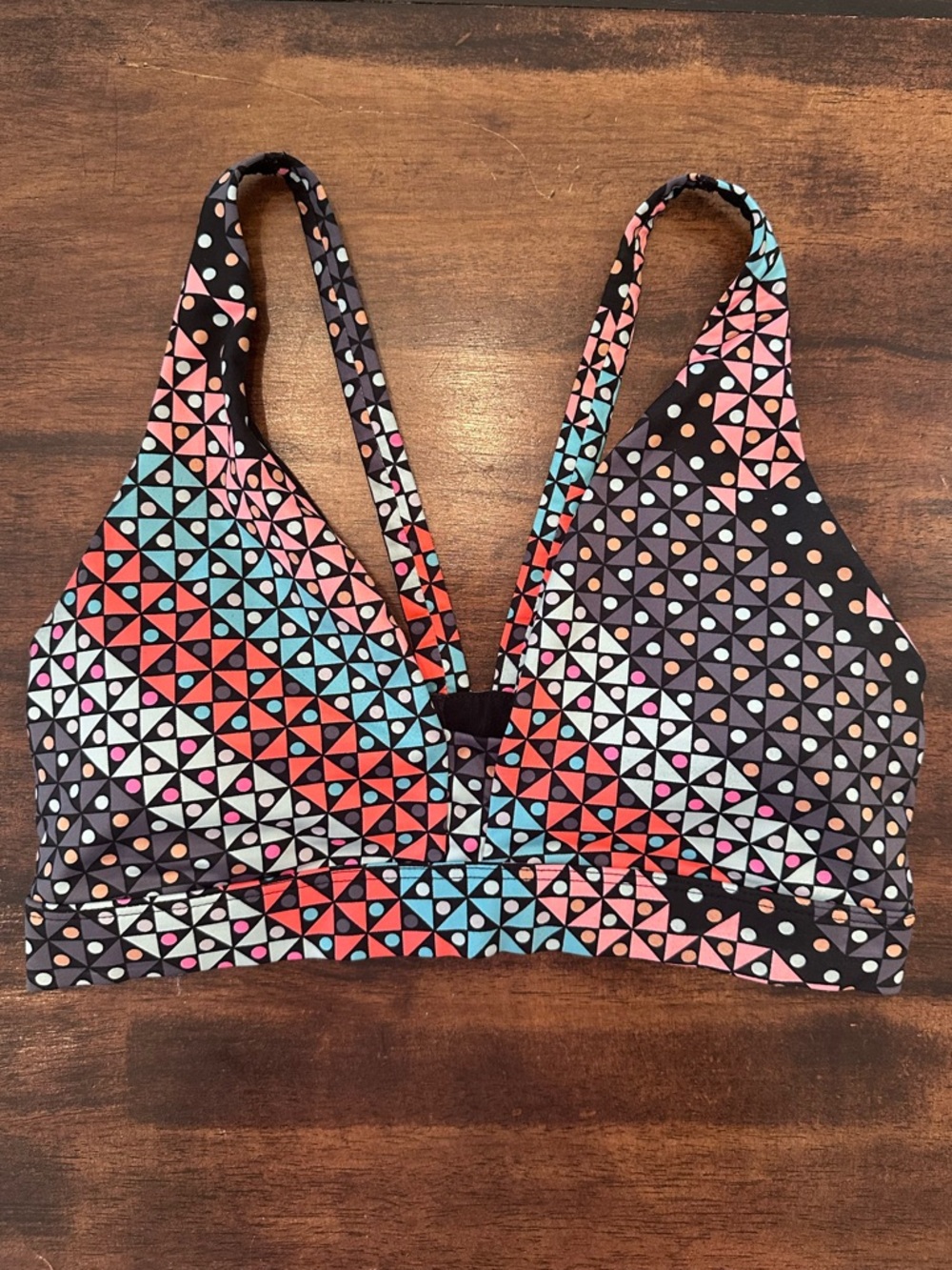 VSX Sport Victoria’s Secret Multicolor Geometric Sports Bra Size Small